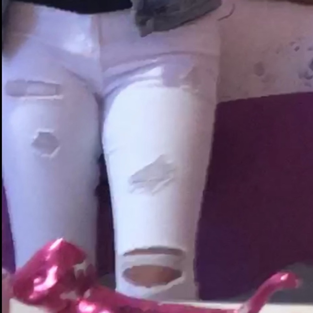 White hollister jeans